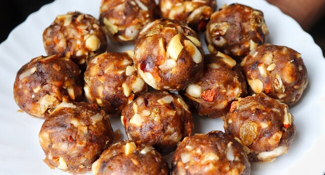 Dates Laddoos