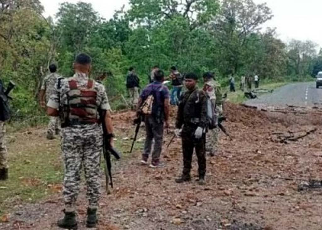 सात नक्सली गिरफ्तार