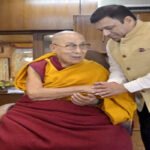 बौद्ध धर्म गुरु दलाईलामा
