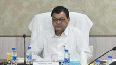 श्रम मंत्री