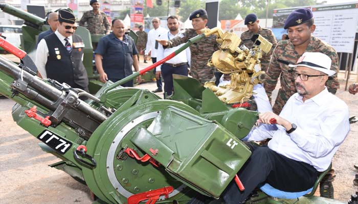 सशस्त्र सैन्य प्रदर्शनी